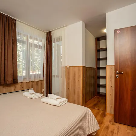 елеанора, смолянски езера Eleanora Lakes *