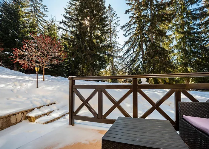 елеанора, смолянски езера Eleanora Lakes 公寓 斯莫梁