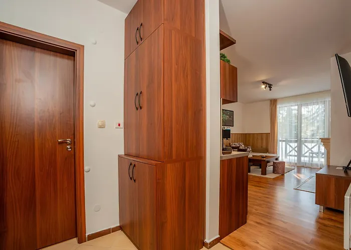 公寓 елеанора, смолянски езера Eleanora Lakes 斯莫梁