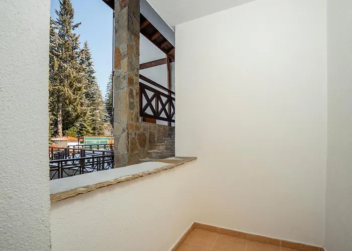 елеанора, смолянски езера Eleanora Lakes * 斯莫梁