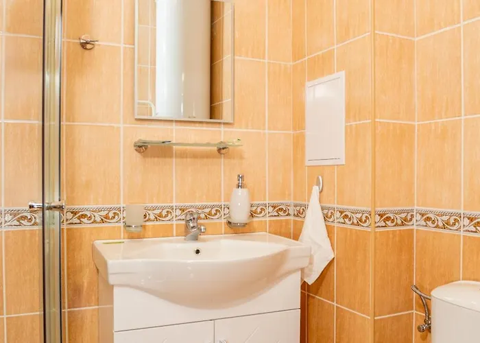 елеанора, смолянски езера Eleanora Lakes 公寓 斯莫梁